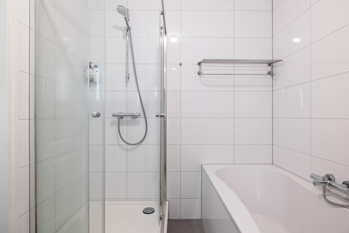 Photo 25 of Minstraat 40