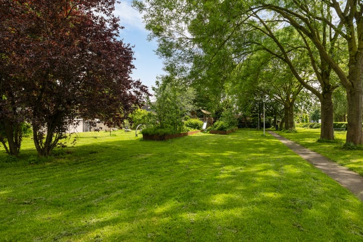 Photo 38 of Minstraat 40