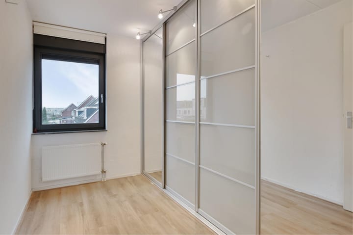 Foto 12 van Loosduinenstraat 71