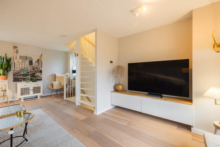 Foto 15 van Verhulststraat 74