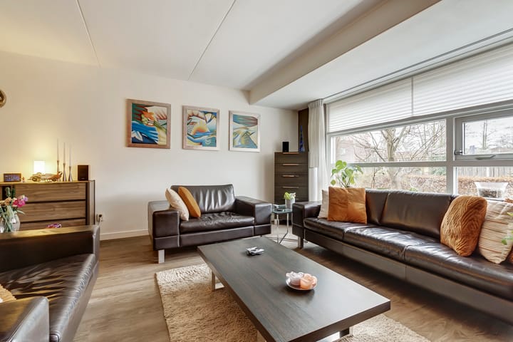 Foto 5 van Junoplein 4