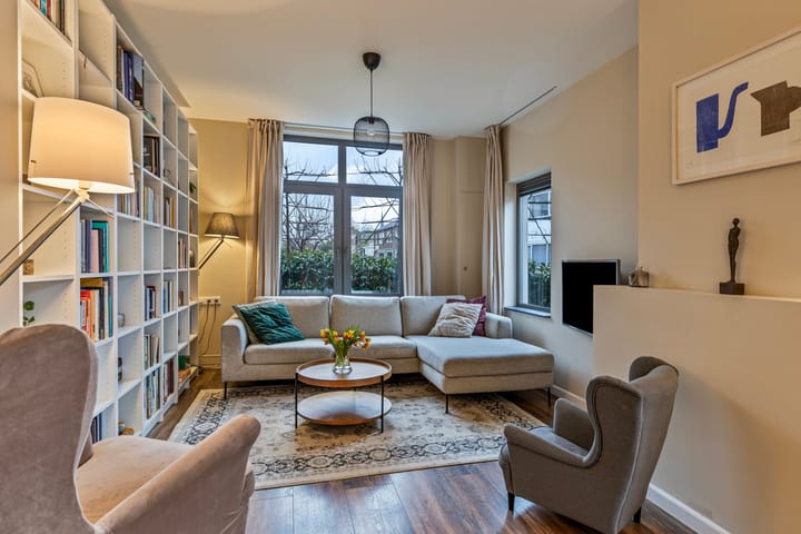 Foto 2 van Willemstraat 1