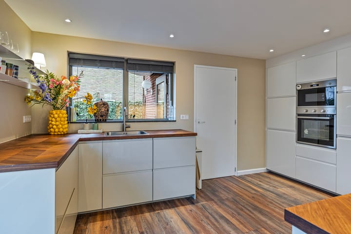 Foto 3 van Willemstraat 1