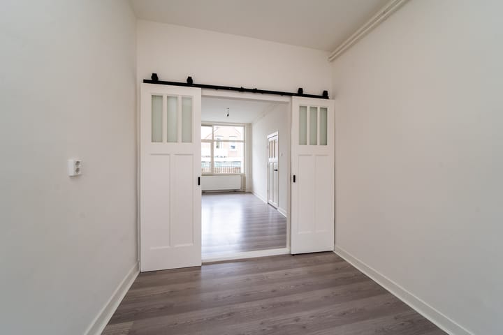 Photo 15 of Watergeusstraat 43-A02