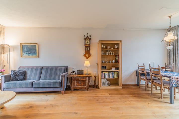 Foto 11 van Muiderslotstraat 83