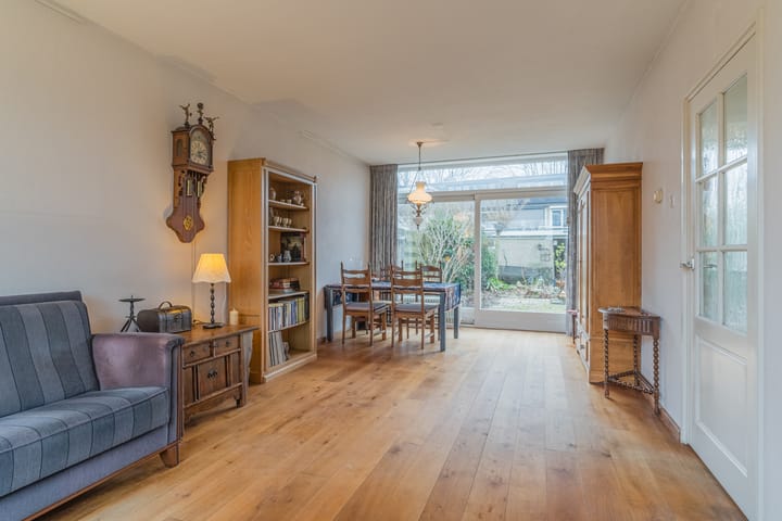 Foto 13 van Muiderslotstraat 83