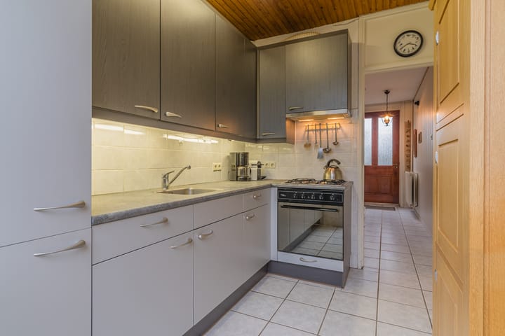 Foto 20 van Muiderslotstraat 83