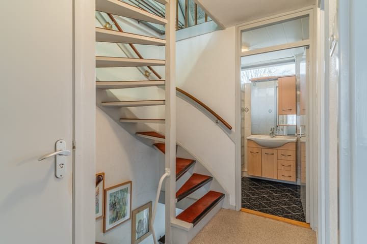 Foto 23 van Muiderslotstraat 83