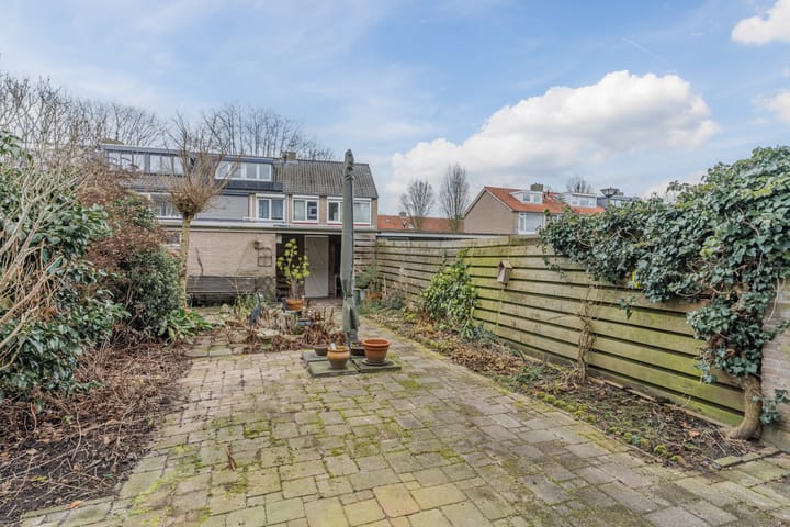 Foto 40 van Muiderslotstraat 83