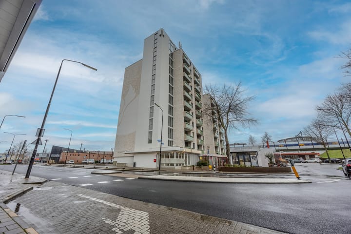 Foto 1 van Zwanenveld 8304