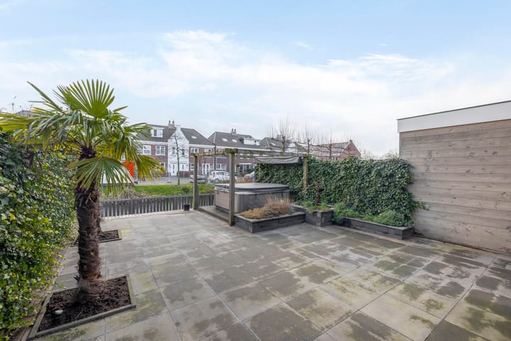 Foto 42 van Sportlaan 44