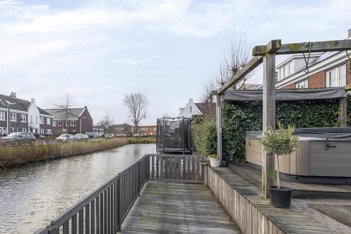 Foto 44 van Sportlaan 44