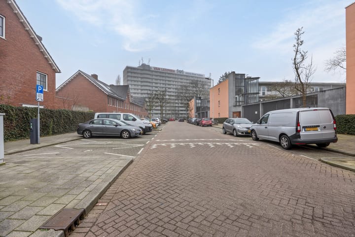 Foto 19 van Cannemanstraat 87