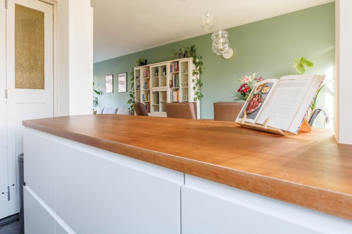 Foto 13 van Van 't Hoffstraat 20