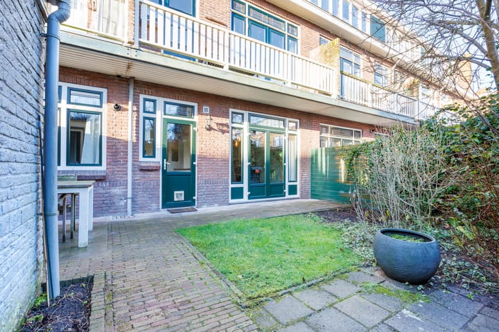 Foto 20 van Van 't Hoffstraat 20