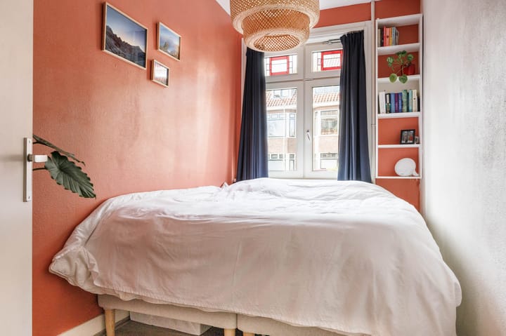 Foto 26 van Van 't Hoffstraat 20