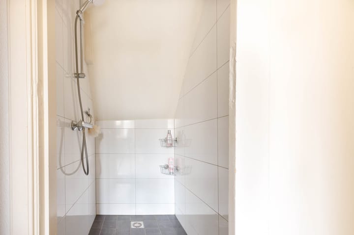 Foto 27 van Van 't Hoffstraat 20