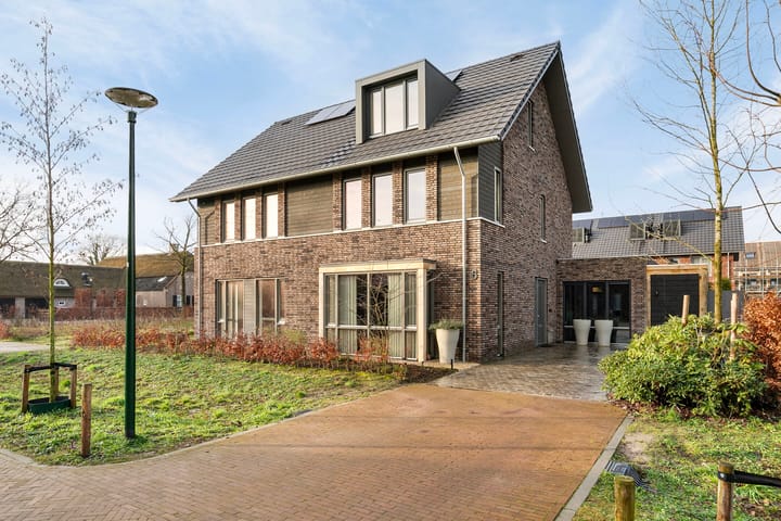 Foto 1 van Cathelijn Badenstraat 6