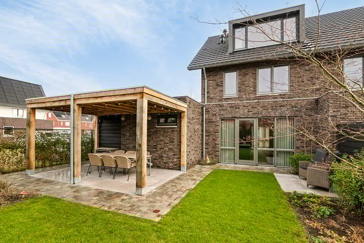 Foto 43 van Cathelijn Badenstraat 6