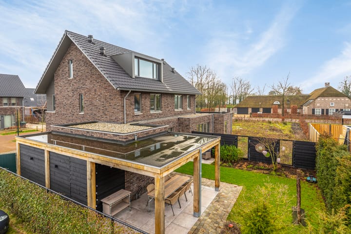 Foto 46 van Cathelijn Badenstraat 6