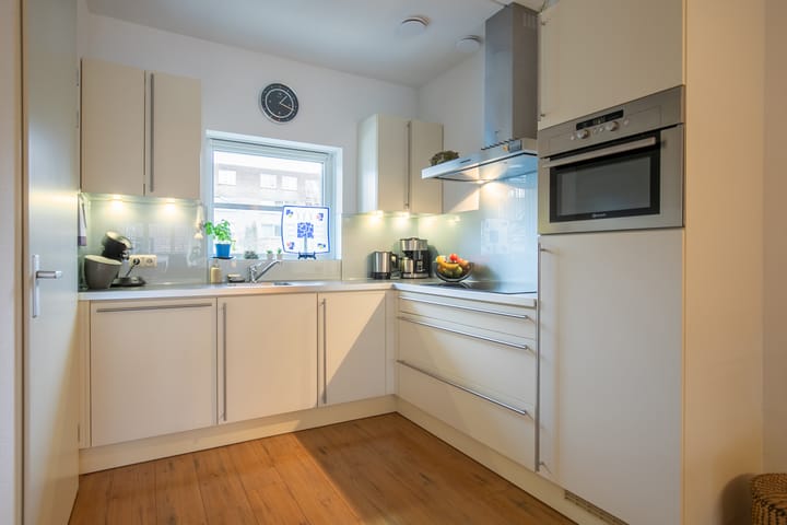 Foto 12 van Insula 95