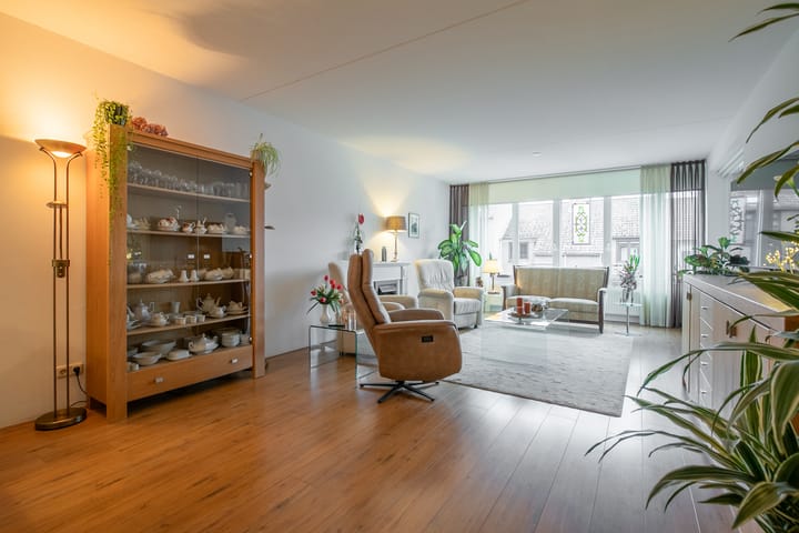 Foto 14 van Insula 95