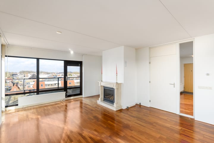 Foto 10 van Museumplein 58