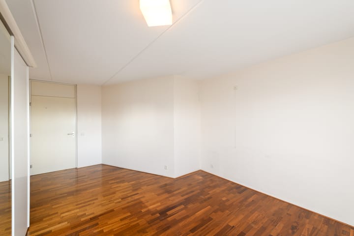 Foto 34 van Museumplein 58