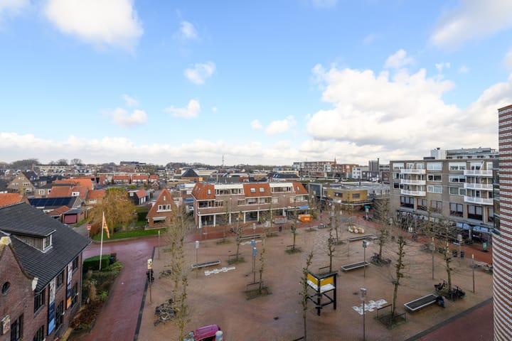 Foto 39 van Museumplein 58