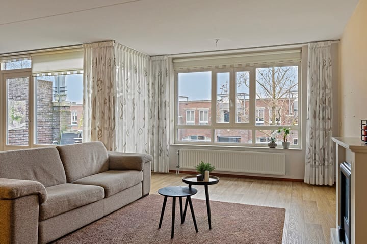 Foto 13 van Burgemeester Ruttenplein 207