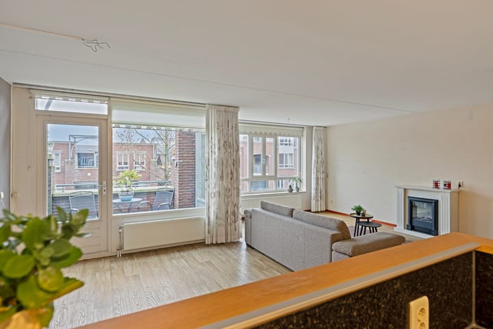 Foto 16 van Burgemeester Ruttenplein 207