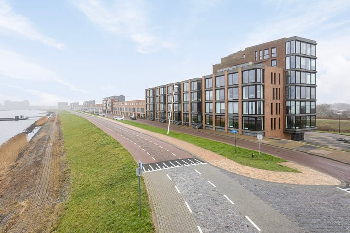 Saerdam 295
