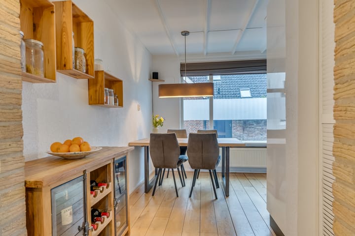 Foto 9 van Varkensmarkt 16