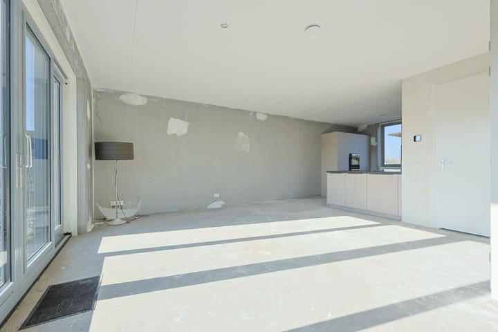 Foto 9 van Raaigras 76