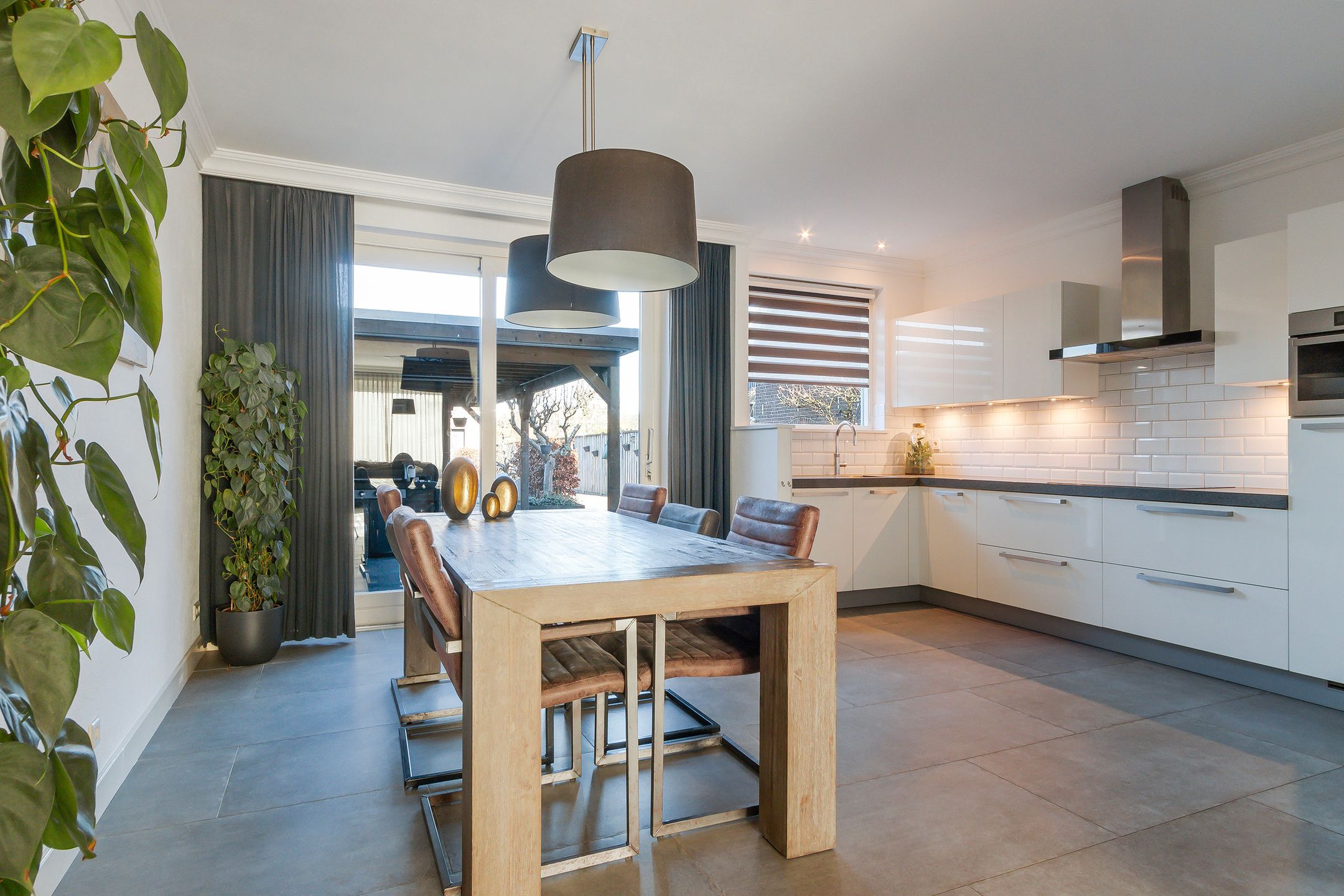 Foto 15 van Reeweg Zuid 52-E