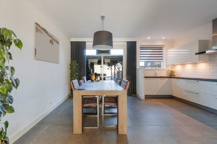 Foto 16 van Reeweg Zuid 52-E