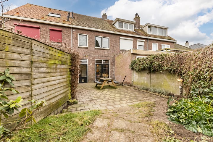 Foto 32 van Zeelsterstraat 104