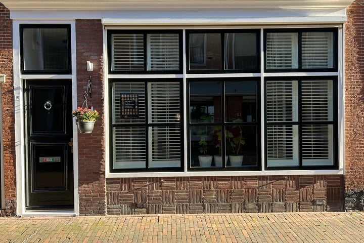 Bekijk foto 2 van St. Jacobstraat 15