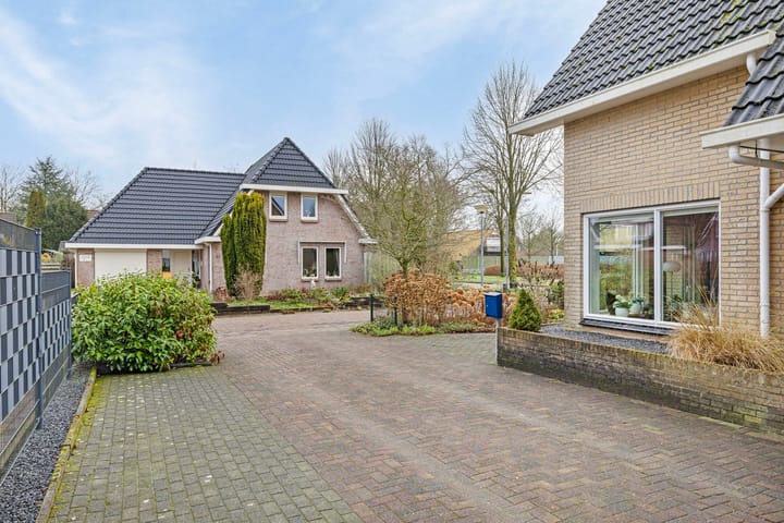 Foto 6 van Zonnedauw 64