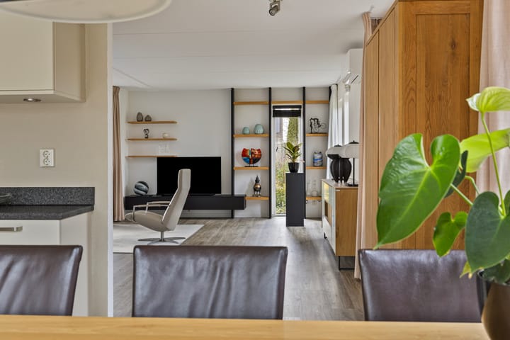 Foto 13 van Zonnedauw 64