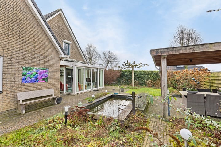 Foto 35 van Zonnedauw 64