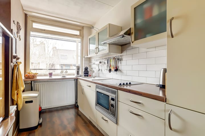 Foto 3 van Anna van Hensbeeksingel 92