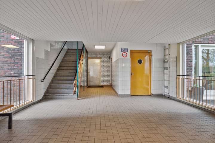 Foto 7 van Cloekplein 44