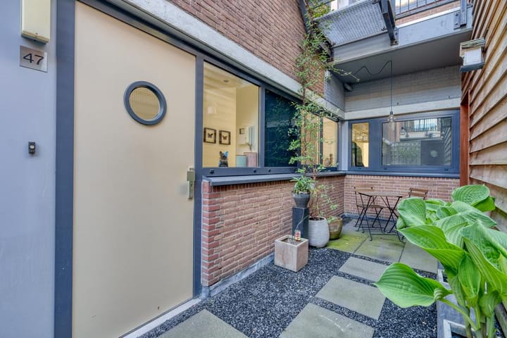 Photo 9 of Oudkerkhof 47