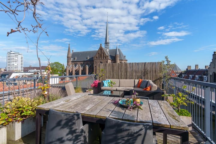 Photo 32 of Oudkerkhof 47