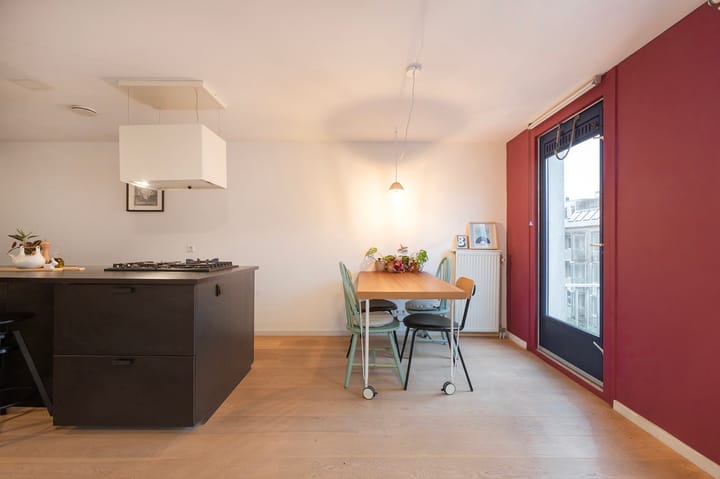 Foto 5 van Wagenaarstraat 28-F