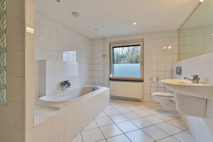 Photo 18 of Rijksweg 6