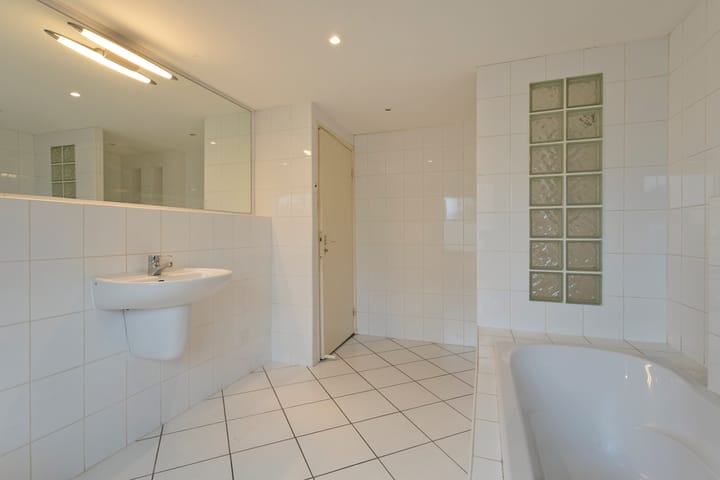 Photo 19 of Rijksweg 6