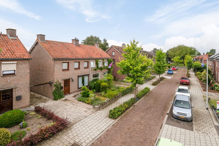 Foto 42 van Pieter van Ginnekenstraat 29