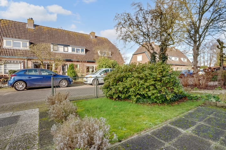 Foto 38 van Tuinlaan 18